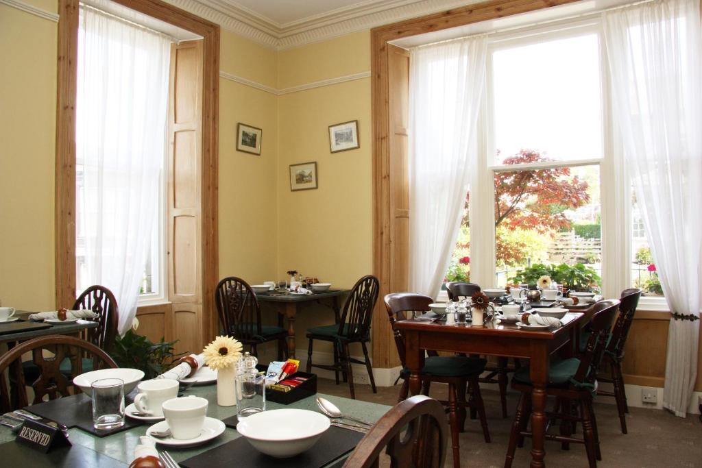 Melbourne Guest House Боунес он Уиндърмиър Екстериор снимка