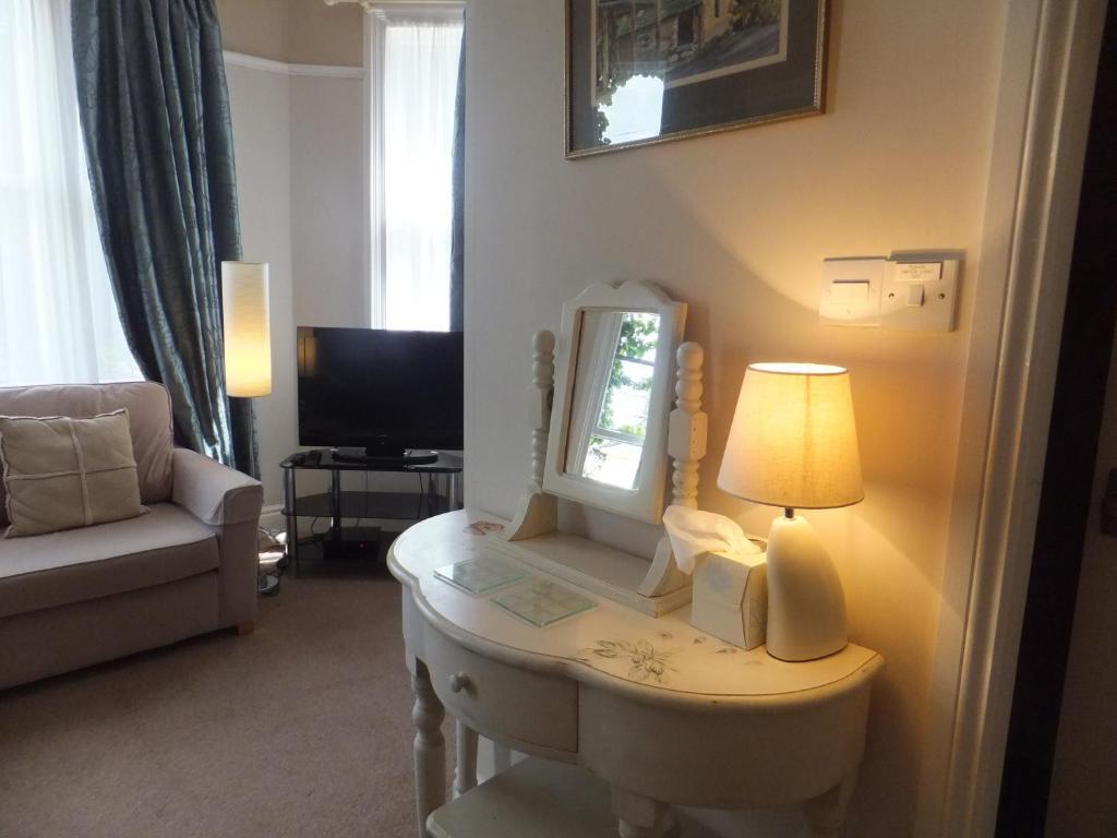 Melbourne Guest House Боунес он Уиндърмиър Стая снимка